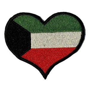 Fully Embroidered Love Heart Kuwait Flag Sew on or Iron on Patch Badge (A)