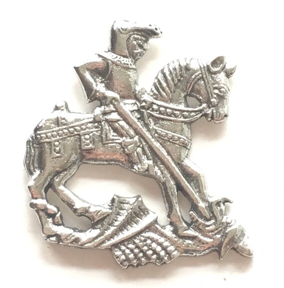 Royale Military Car Grill Badge & Fittings RAF 501 SQUADRON B2.3535