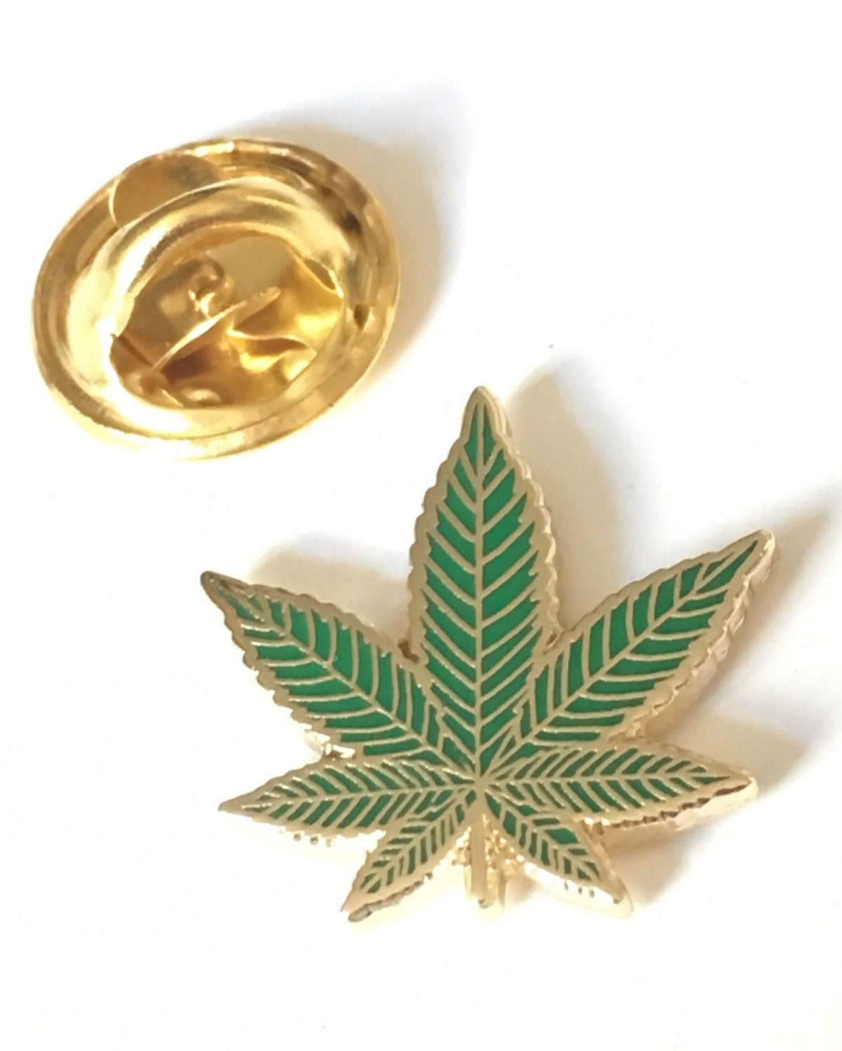 Cannabis Leaf Gold Plated Enamel Lapel Pin Badge T1240 Etsy Canada