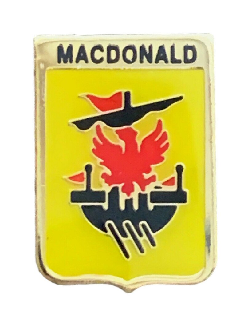 Smartbadge MACDONALD Family Clan Name Lapel Pin Badge