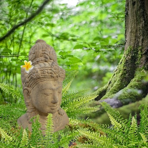 Balinese Goddess Garden Statue Dewi Sri Fertility Rice Goddess Bust handmade Cast concrete Garden statuary Sculpture Bali Art