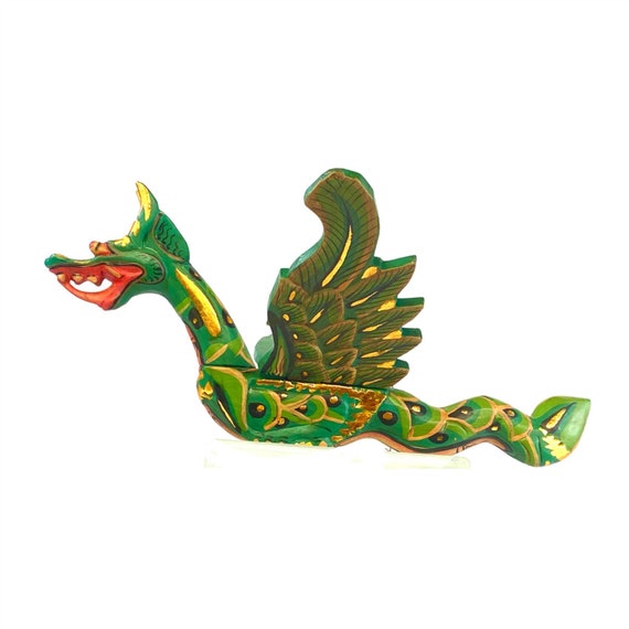 Flying Green Dragon Spirit Chaser Flying Green Dragon Spirit Chaser