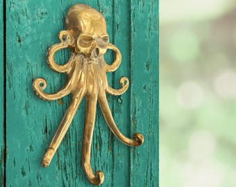 Bronze Octopus Skull Wall Hook: Nautical Pirate Decor, Handmade Bali Art