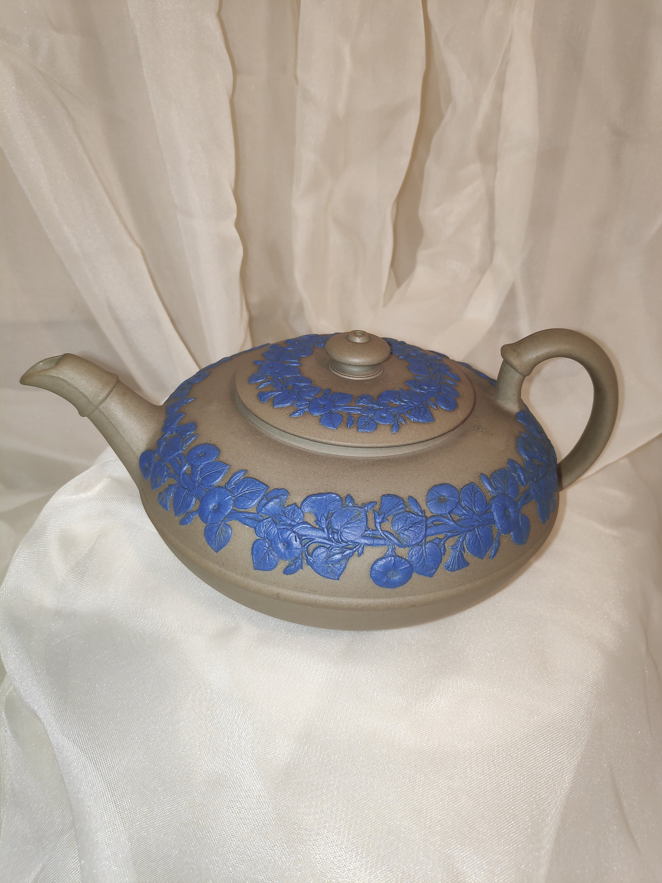 Rare Antique Wedgwood Drabware Teapot Circa 18101830 Etsy