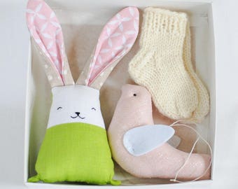 Pregnancy gift set for new mum gift box, newborn baby wool socks bunny rabbit nursery decor
