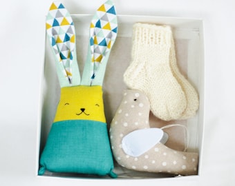 Bunny baby socks bird set, baby boys gift set, baby wool socks, stuffed rabbit toy