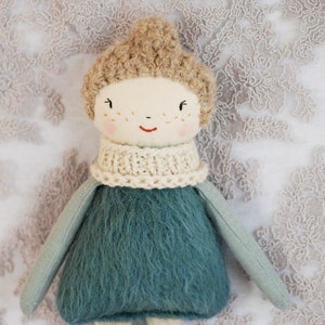 Fabric cloth rag doll, handmade fabric doll, Christmas doll image 3
