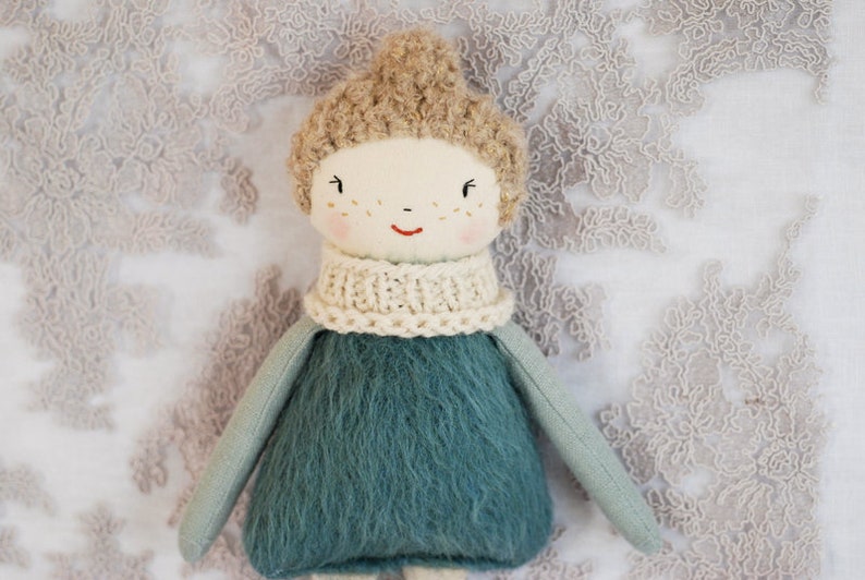 Fabric cloth rag doll, handmade fabric doll, Christmas doll image 3