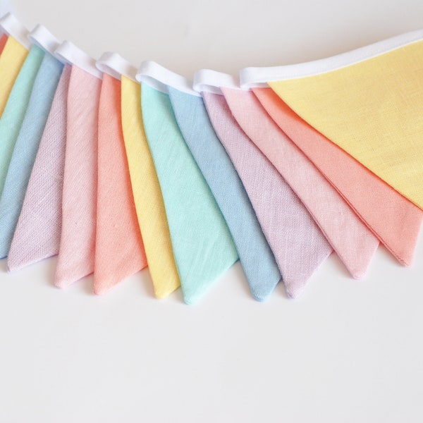 Guirlande de fanions colorés arc-en-ciel, drapeaux de bannière rose pastel jaune, menthe bleue