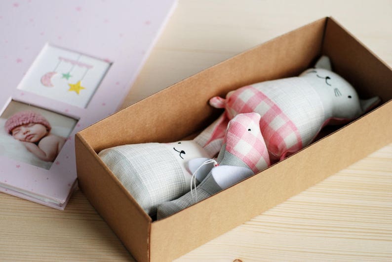 Woodland animals set, rabbit cat bird stuffed, tartan pink grey nursery decor, keepsakes for new mom imagem 10