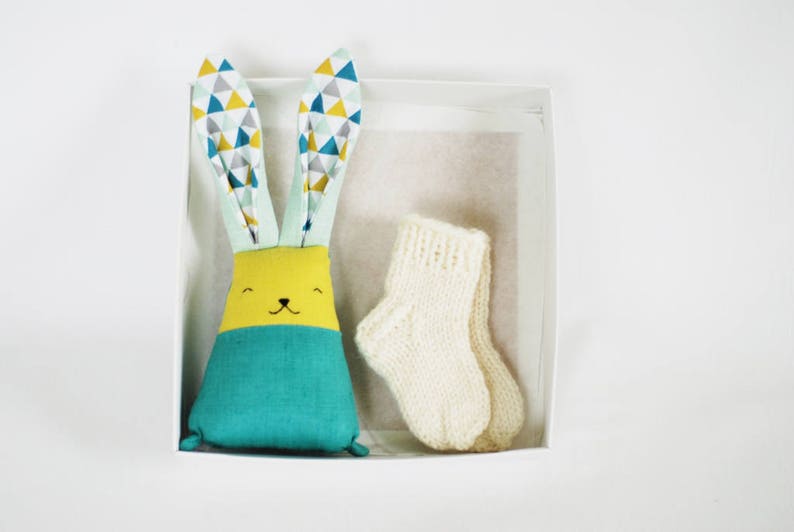 Bunny baby socks bird set, baby boys gift set, baby wool socks, stuffed rabbit toy image 2