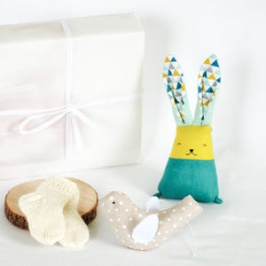 Bunny baby socks bird set, baby boys gift set, baby wool socks, stuffed rabbit toy image 3