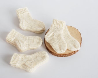 Baby organic wool socks, Newborn Hand Knit booties socks, gift for new mom