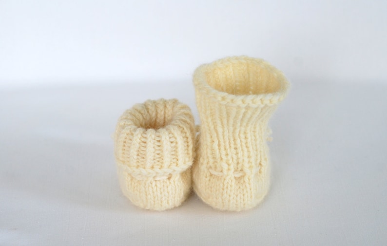 Baby pure merino wool booties, baby first hand knitted wool shoes, booties organic sheep wool eco slippers image 4