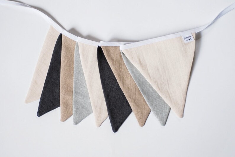 Guirnalda de lino para bodas, guirnalda rústica para fiestas al aire libre, decoración bohemia neutra para chimenea, banderín de tela reutilizable, guirnalda neutra para guardería imagen 6