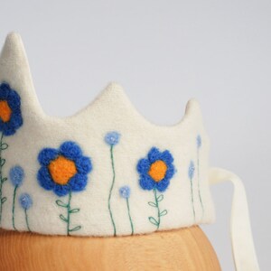 Waldorf Wool Needlefelt Crown Liberty Blue Flowers, Princess Spring Flowers Crown Birthday Keepsake gift image 3