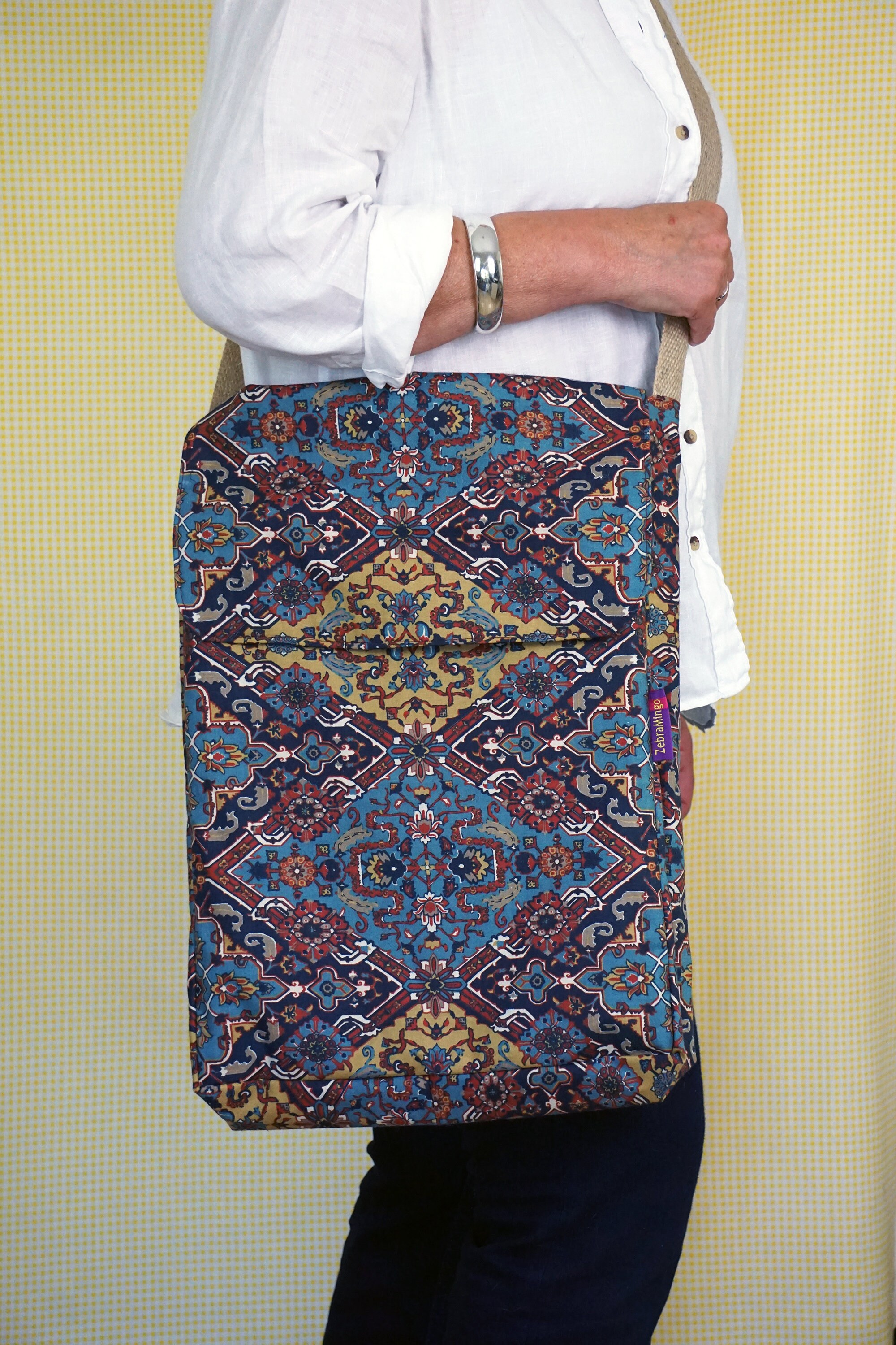 a3 sketchbook backpack