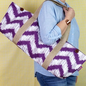 Handmade Cotton-Mix Yoga Mat Tote Bag: Purple Chevron, Hessian Handles