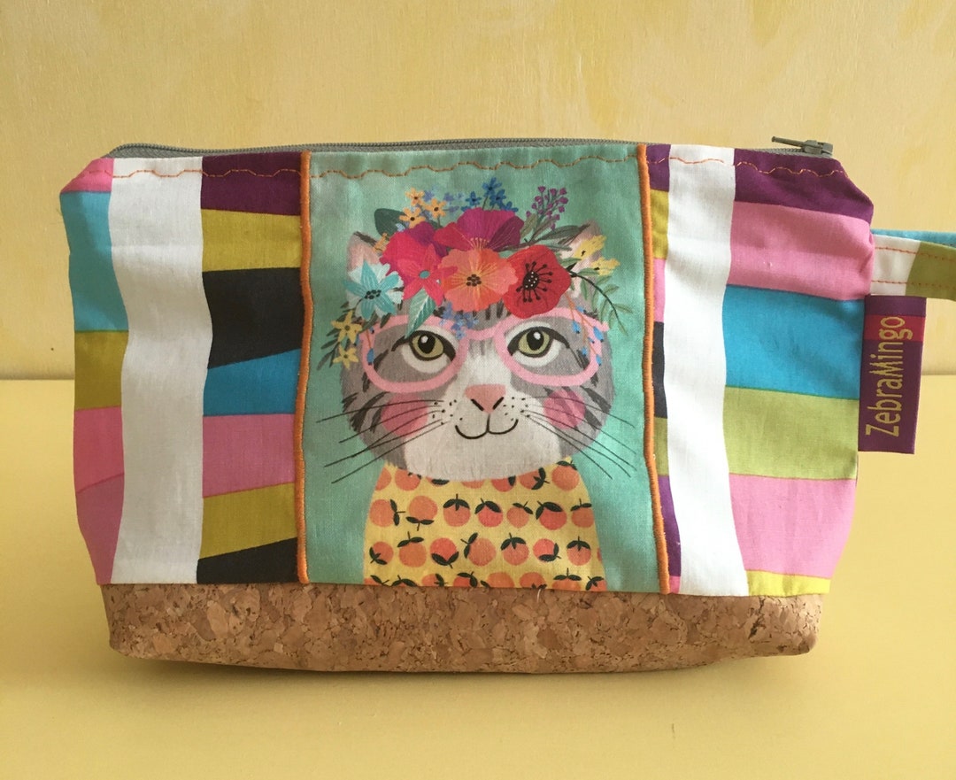 Cat Gift, Cat Wash Bag, Travel Bag, Cat Pencil Case, Zipped Pouch, Cat