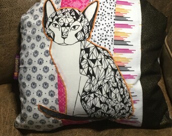 Cat cushion, cat reading pillow, bookworm gift, cat gift, reading corner, gift for booklovers, cat lovers gift, gift for readers, cat mum