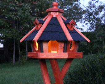 Large birdhouse with stand and solar lighting type 24