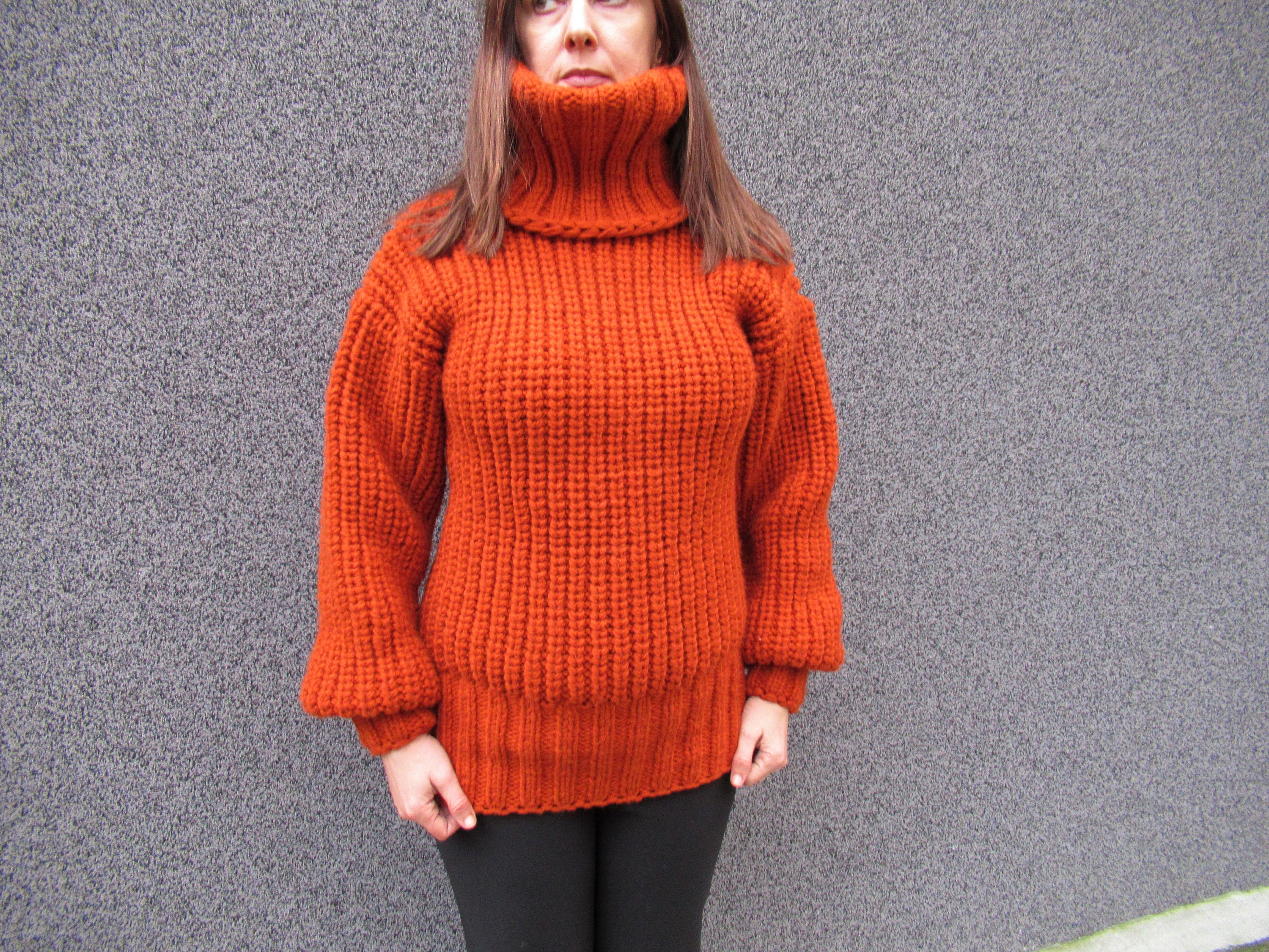 TheKnittingKrem Made to Order ,hand-knitted ,unisex Pullover, Mega Thick Wool Sweater, Turtleneck Jumper ,Pullover Jersey