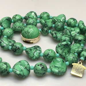 Turquoise plastic  necklace vintage nuggets Hong Kong