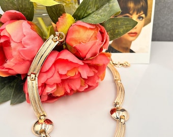 Pretty necklace gold statement vintage collar