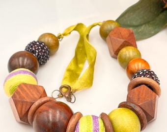 necklace chunky statement vintage bead lime wooden