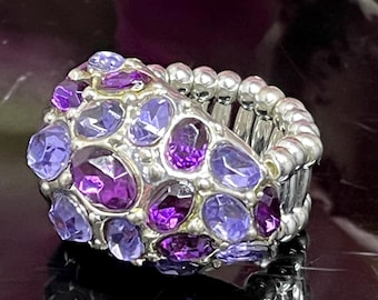 Purple rhinestone glass ring statement chunky stretchy