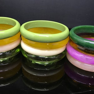 Vintage plastic bangle spacer stacking multicoloured lot