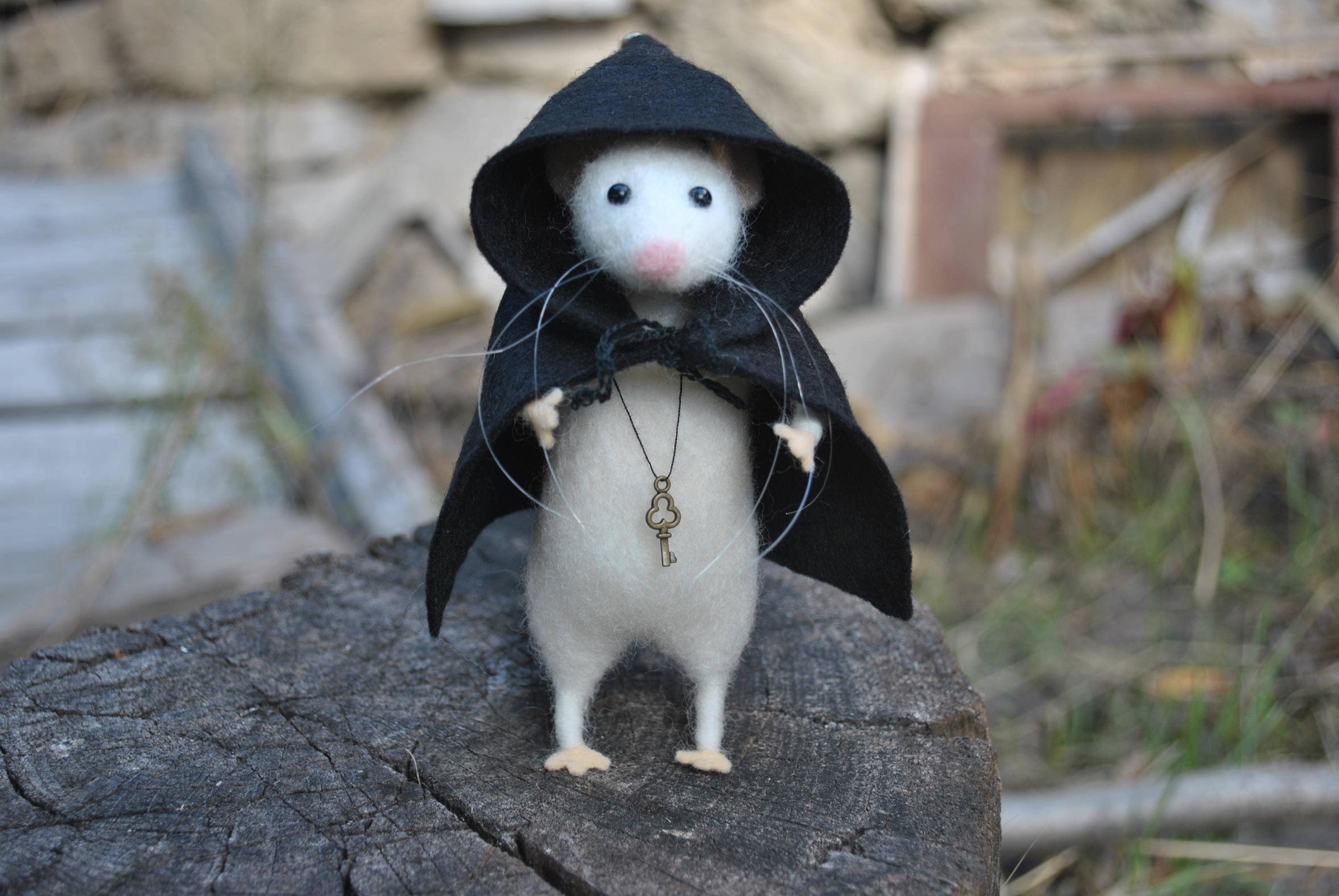 Kit De Feutrage à L’aiguille – Souris En Laine Avec Journal – Figurine Artisanale Décorative – Cadeau Pour Adultes Créatifs