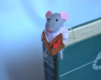 Bookmark gray mouse