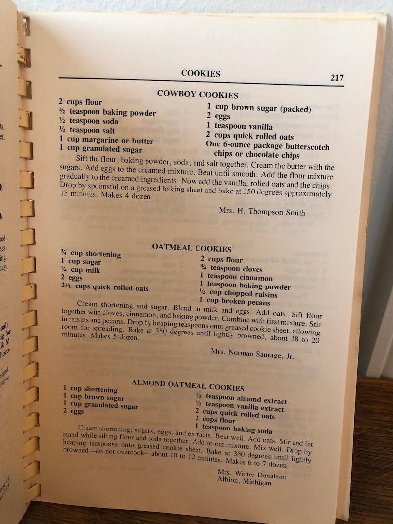 River Road Recipes II Second Helpings spiral bound