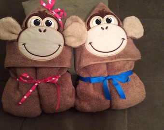 Monkey Hooded Bath Towel