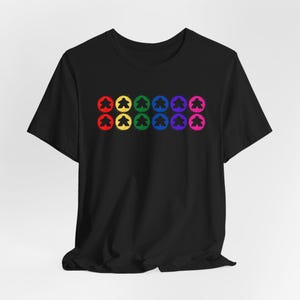 Maglietta colorata Meeple Player / Regalo per giocatori da tavolo / Meeple / Meeple Rainbow / Regalo per giochi da tavolo / Regali per giocatori / Maglietta per giochi da tavolo