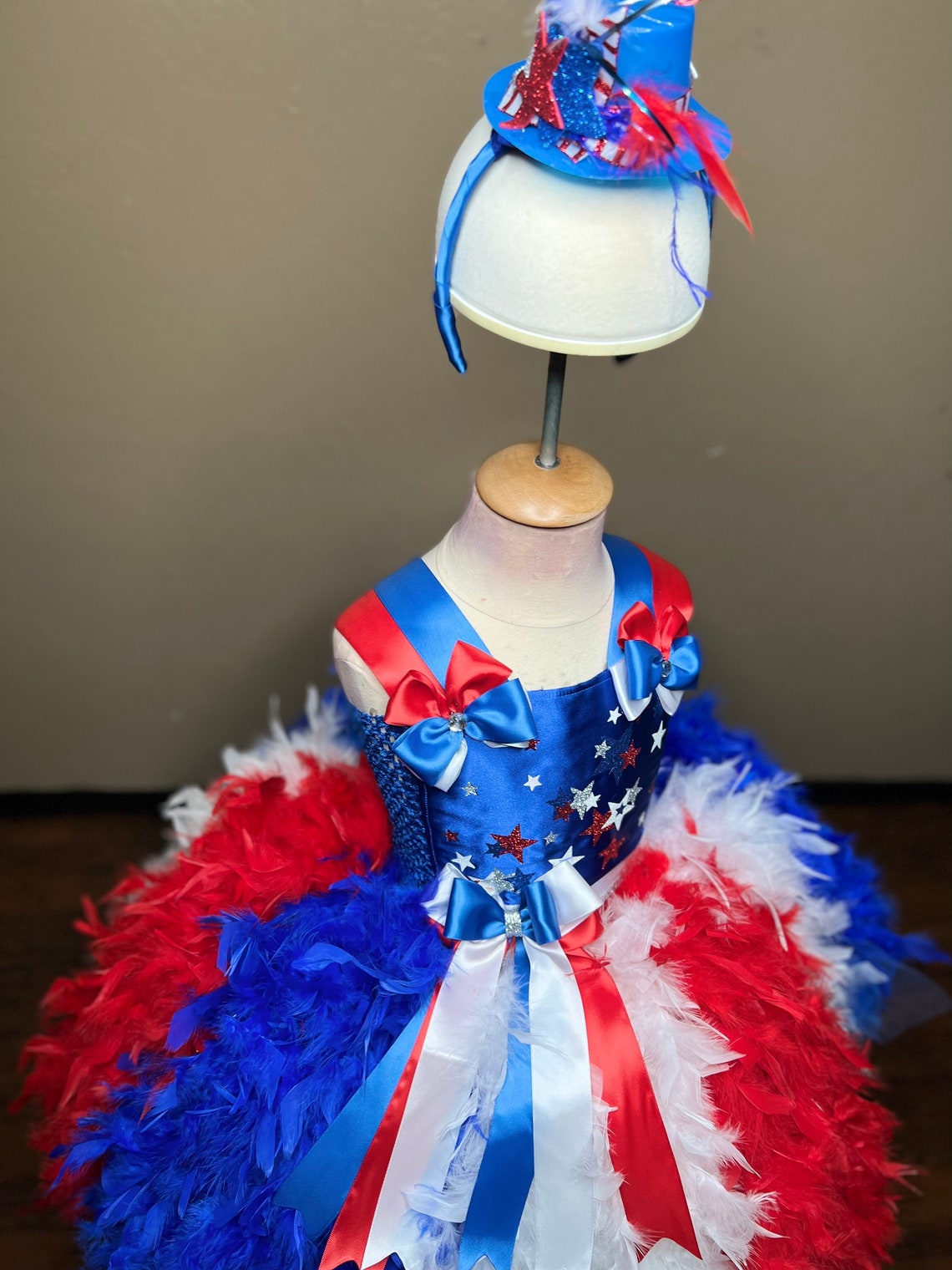 jules outfits from euphoria