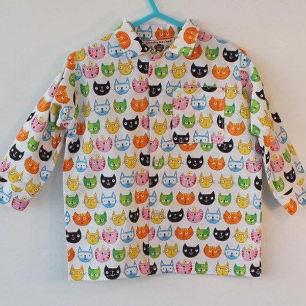 Kids unisex shirt 2 years  or T2- Mutli-coloured cats. Gift idea, occasion wear.