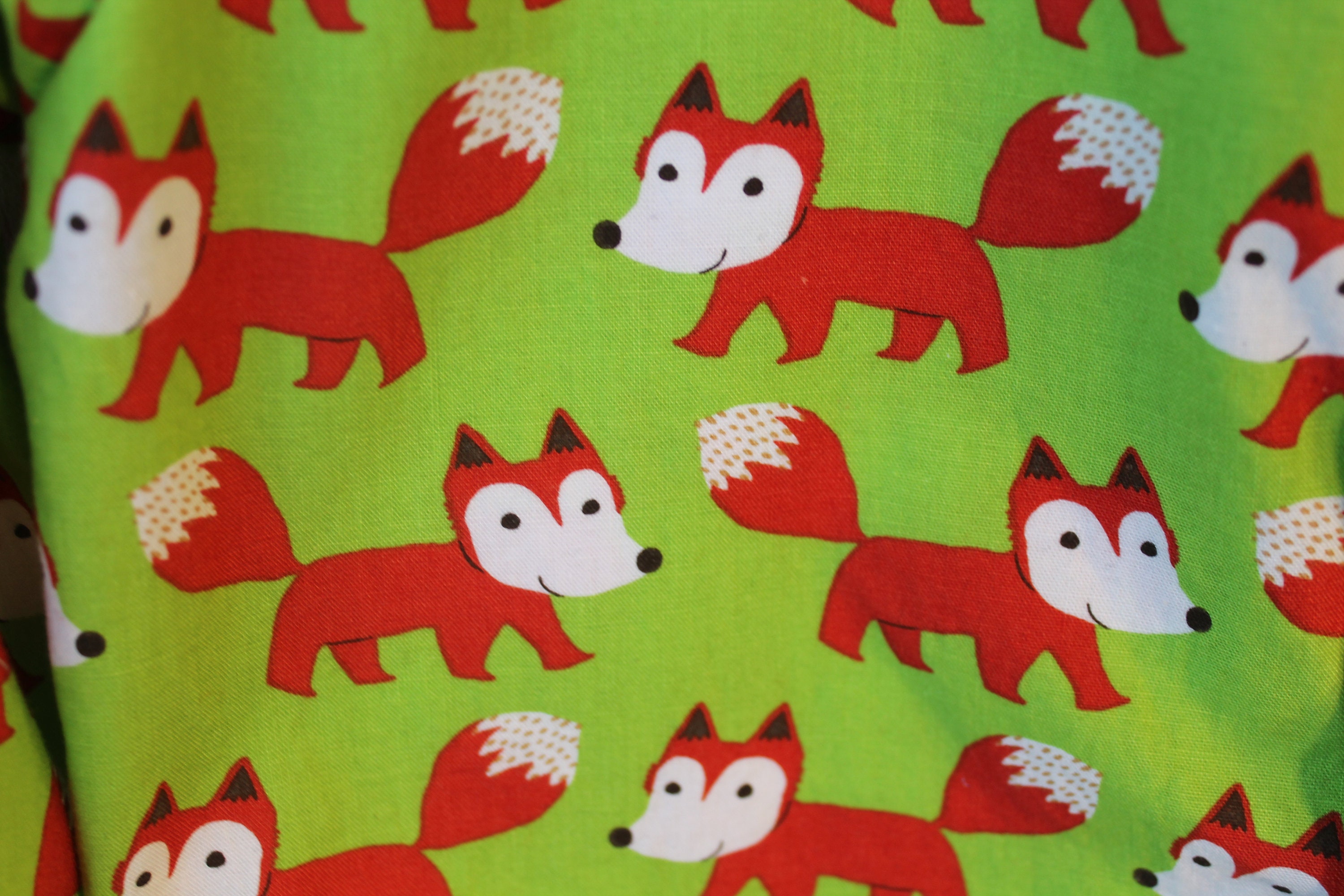 foxey♡ Hey Dude Wendy Sox Funk White Strawberry