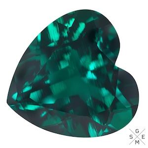 Emerald Heart Сut Top Green Genuine Clean Hydrothermal Gemstone Zambian Emerald EU