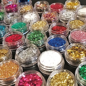 Juego mixto de 6 frascos con purpurina alemana, copos de purpurina holográfica, lentejuelas doradas, rojas, verdes, plateadas, suministros de decoración navideña