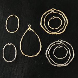 Hammered charm connector KC Gold and Rhodium silver hammered Round Circle drop Porous Connector Charms Pendant ring Necklace Earrings