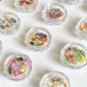 Reusable ultrathin Wood Pulp chips Nail art mix designs decal Flowers Letters Animal Nail Art Sequins