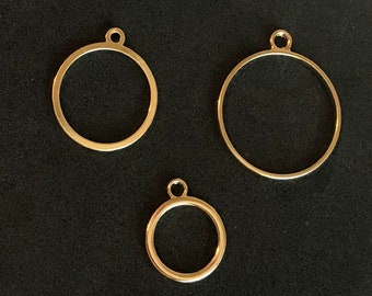 Kc Gold Hollow Round Circle Charms Bezel Metal Frame pendentif à breloque fabrication de bijoux lunette arrière ouverte