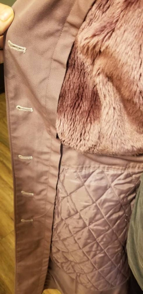 1980's J Gallery trench coat. Trendy Vintage coat… - image 4