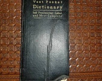 Vest pocket Webster's Dictionary 1918