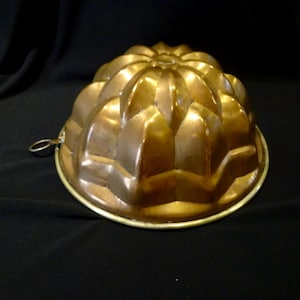 Vintage Copper Cake Mold French Heavy Guage 103 Copper Wall Decor Rustic Kitchen Kitchenalia