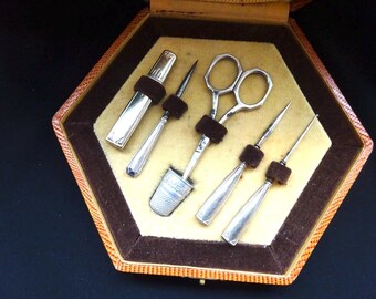 Vintage Sewing Set Kit Case Art Deco Silver French Sewing Supplies Fibers Seamstress Needle Case Deco Buttons Haut Couture