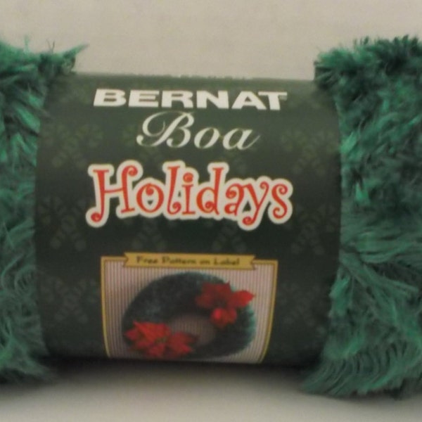 Bernat Boa Holidays Yarn ~ 100 Grams ~ 129 Yards ~ Holly Green ~ # 5 Bulky ~