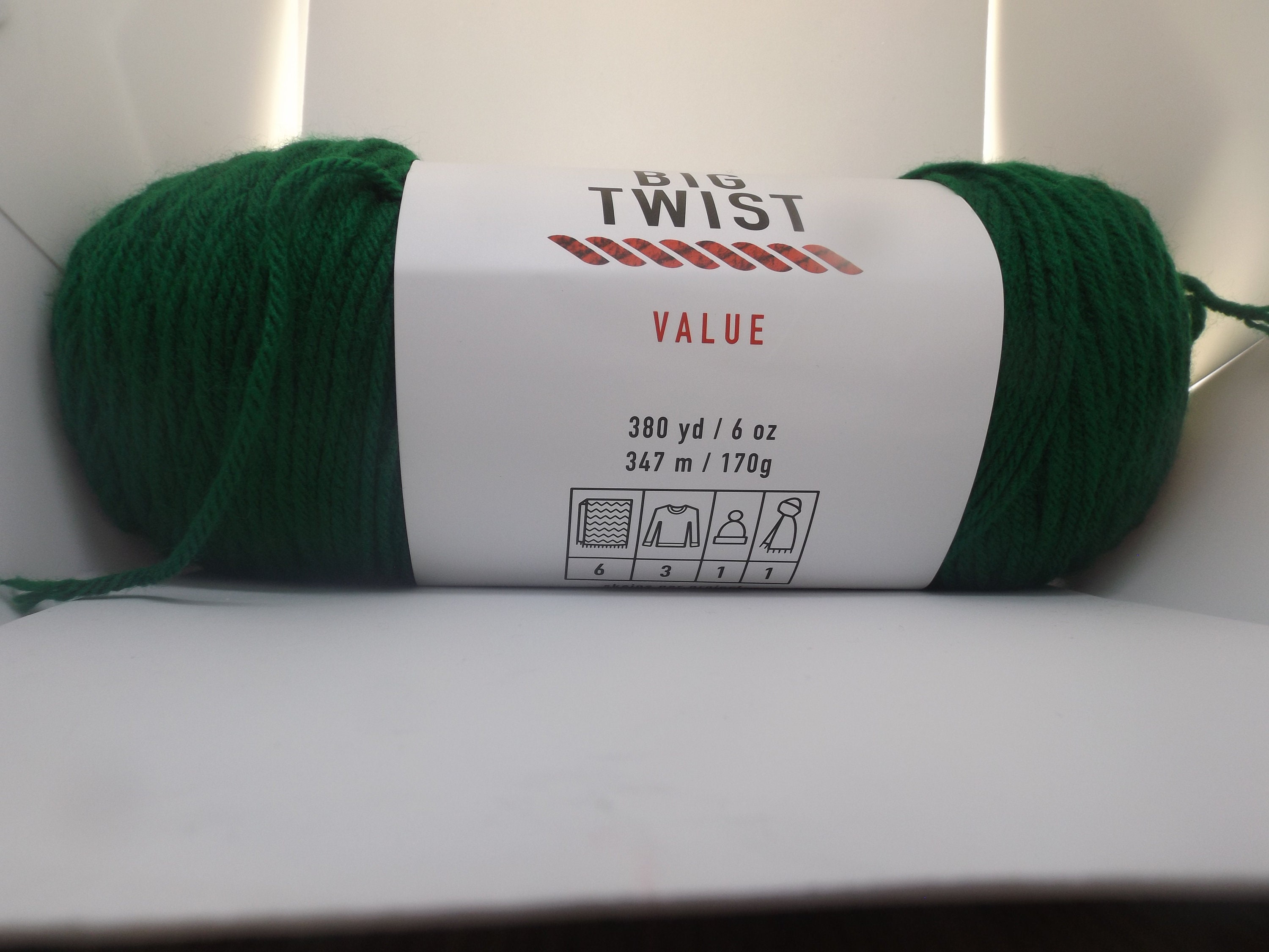 Big Twist Value Yarn, 1 Ball, Medium Rose, 6 Ounces